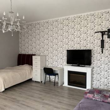 Сдается 1-комнатная квартира, 56 м²