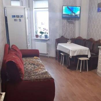 Продается 1-комнатная квартира, 50 м²