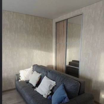 Сдается 1-комнатная квартира, 42 м²