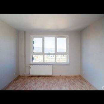 Продается 1-комнатная квартира, 38 м²