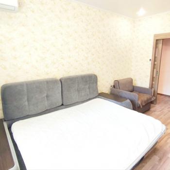 Сдается 2-х комнатная квартира, 70 м²