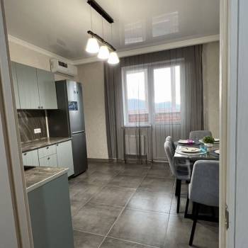 Сдается 2-х комнатная квартира, 70 м²