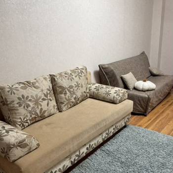 Сдается 1-комнатная квартира, 43 м²