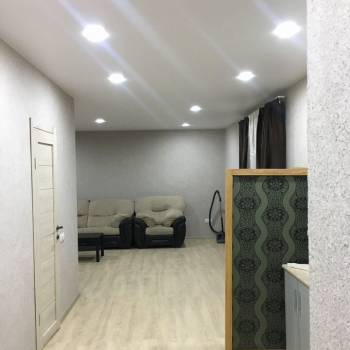 Сдается 1-комнатная квартира, 42 м²