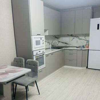 Сдается 2-х комнатная квартира, 58 м²
