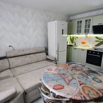 Сдается 2-х комнатная квартира, 64,4 м²