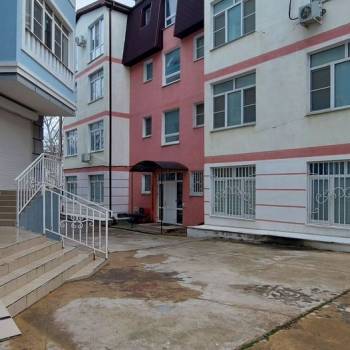 Продается 1-комнатная квартира, 50 м²