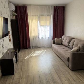 Сдается 1-комнатная квартира, 41 м²