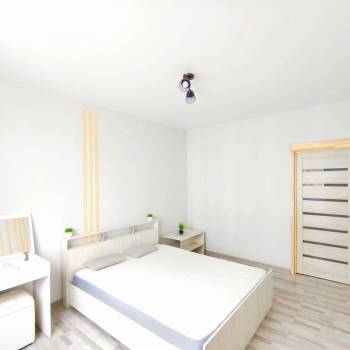 Продается 2-х комнатная квартира, 57 м²