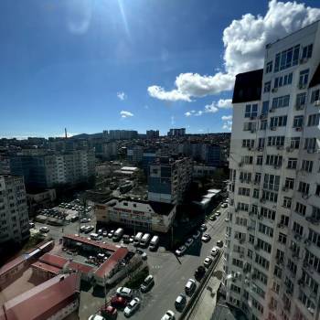 Сдается 2-х комнатная квартира, 65 м²