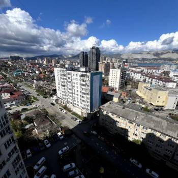 Сдается 2-х комнатная квартира, 65 м²