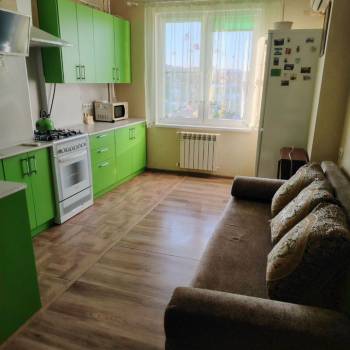 Сдается 1-комнатная квартира, 38 м²