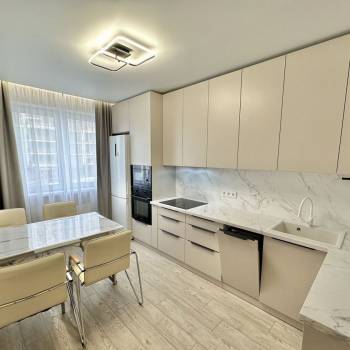 Сдается Многокомнатная квартира, 72 м²