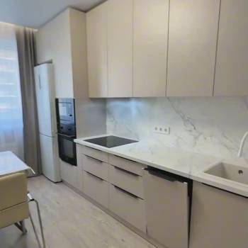 Сдается Многокомнатная квартира, 72 м²