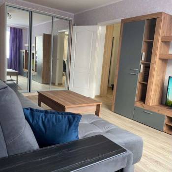 Сдается 1-комнатная квартира, 38 м²