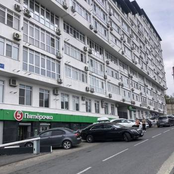 Продается 1-комнатная квартира, 37 м²