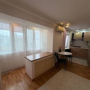 Сдается 1-комнатная квартира, 30,6 м²