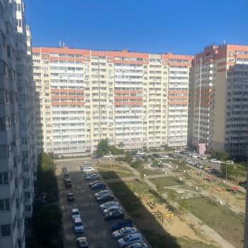 Продается 2-х комнатная квартира, 63 м²