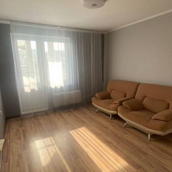 Продается 2-х комнатная квартира, 63 м²