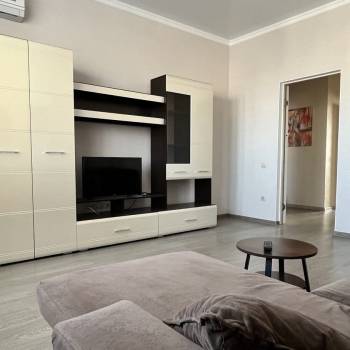 Сдается 2-х комнатная квартира, 67,2 м²