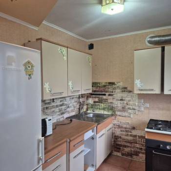 Продается 3-х комнатная квартира, 56,4 м²