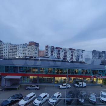 Сдается 1-комнатная квартира, 39 м²