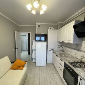 Сдается 1-комнатная квартира, 35 м²