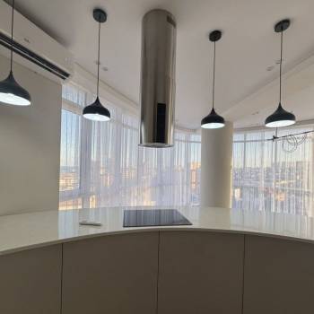 Продается Многокомнатная квартира, 122,6 м²