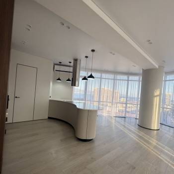 Продается Многокомнатная квартира, 122,6 м²