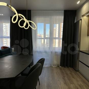 Сдается 2-х комнатная квартира, 84,4 м²