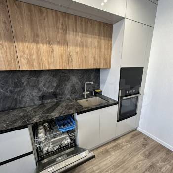Сдается 2-х комнатная квартира, 84,4 м²