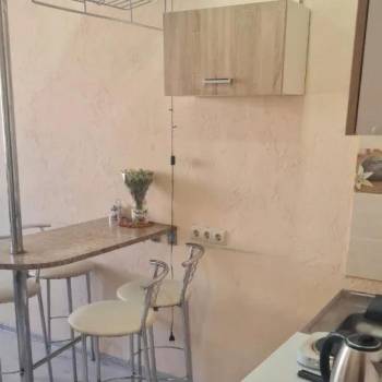 Продается 1-комнатная квартира, 27 м²