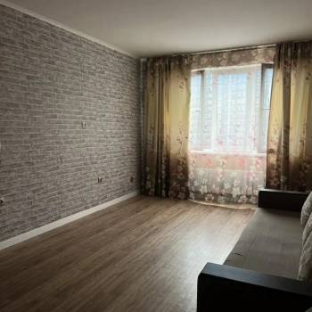 Сдается 1-комнатная квартира, 37,9 м²