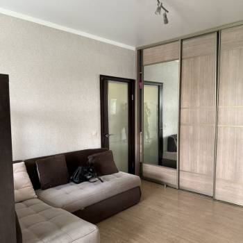 Сдается 2-х комнатная квартира, 60 м²
