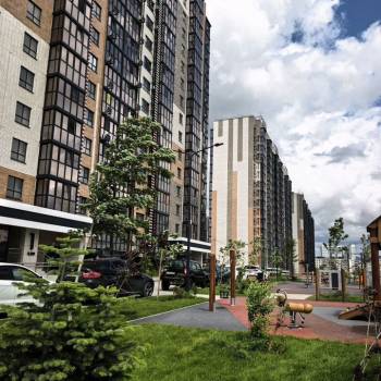 Продается 1-комнатная квартира, 42,5 м²