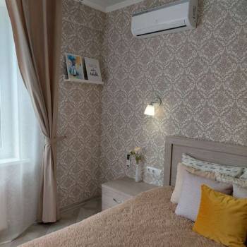 Сдается 1-комнатная квартира, 50 м²