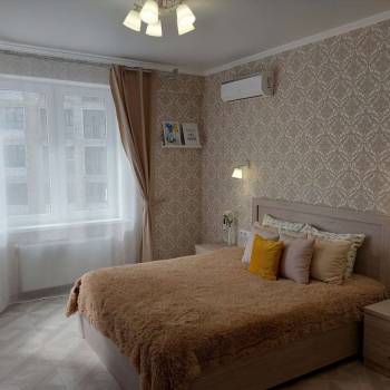 Сдается 1-комнатная квартира, 50 м²