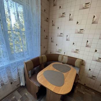 Сдается 1-комнатная квартира, 38 м²