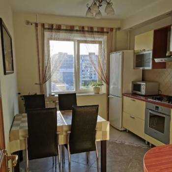 Продается 3-х комнатная квартира, 64,8 м²