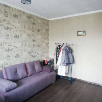 Продается 1-комнатная квартира, 29,6 м²