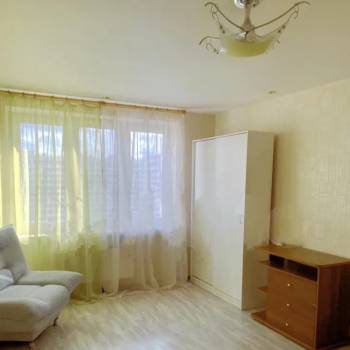 Сдается 1-комнатная квартира, 37,5 м²