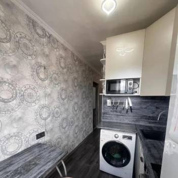 Продается 1-комнатная квартира, 30 м²