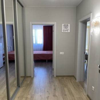 Сдается 1-комнатная квартира, 54 м²