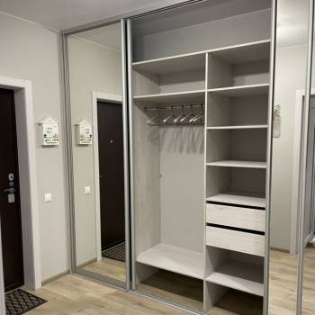 Сдается 1-комнатная квартира, 54 м²