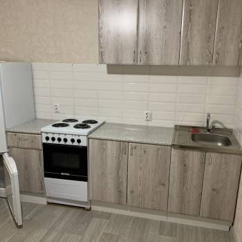 Продается 1-комнатная квартира, 38 м²