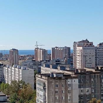 Продается 1-комнатная квартира, 37 м²