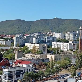 Продается 1-комнатная квартира, 37 м²