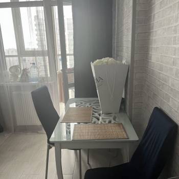 Продается 1-комнатная квартира, 36 м²