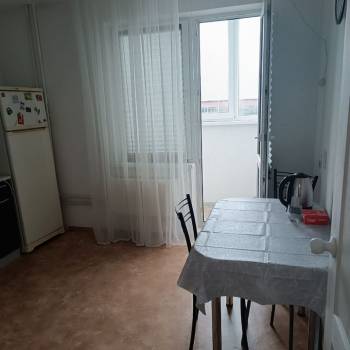 Сдается 1-комнатная квартира, 39 м²