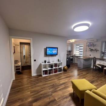 Сдается Многокомнатная квартира, 55 м²